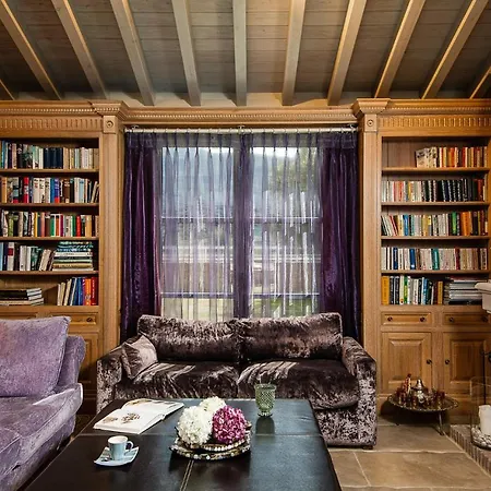 Villa Ronda Mountain Resort *